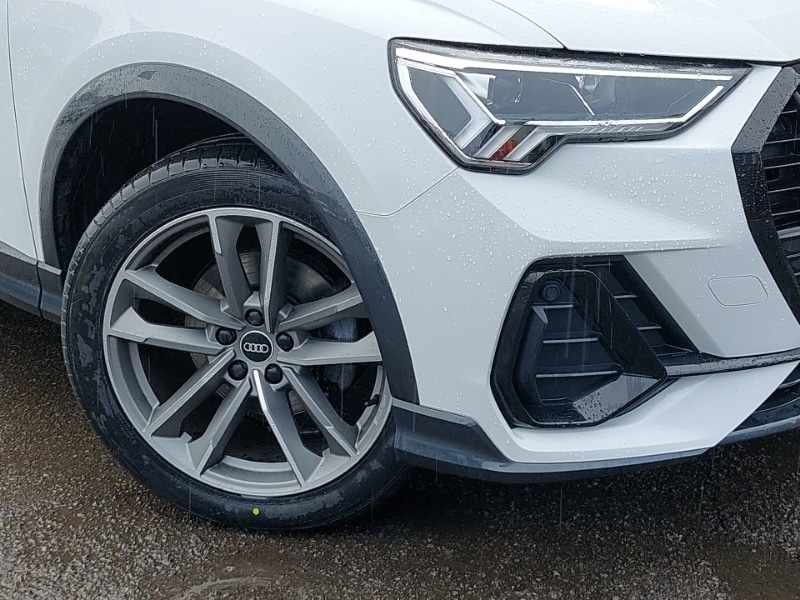 Used Audi Q3 2021 for sale - 77325750: Photo 9