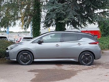 Used Nissan Leaf 2022 for sale - 76301308: Photo 4
