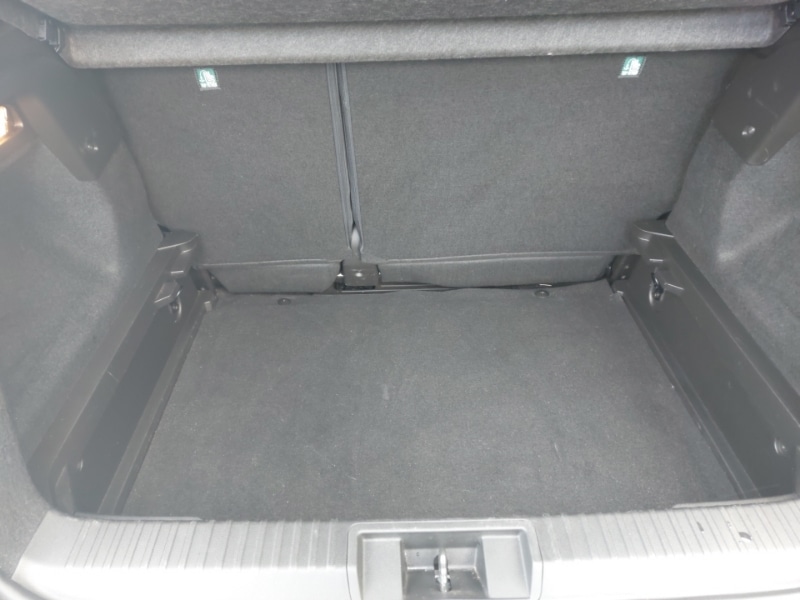 Used Renault Captur 2022 for sale - 76456460: Photo 8