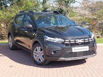 Used Dacia Sandero Stepway 2023 for sale - 78343443: Photo
