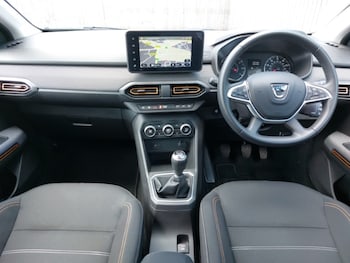 Used Dacia Sandero Stepway 2022 for sale - 75551393: Photo