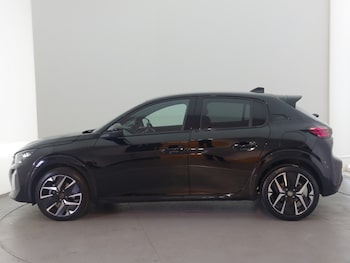 Used Peugeot 208 2025 for sale - 75913888: Photo