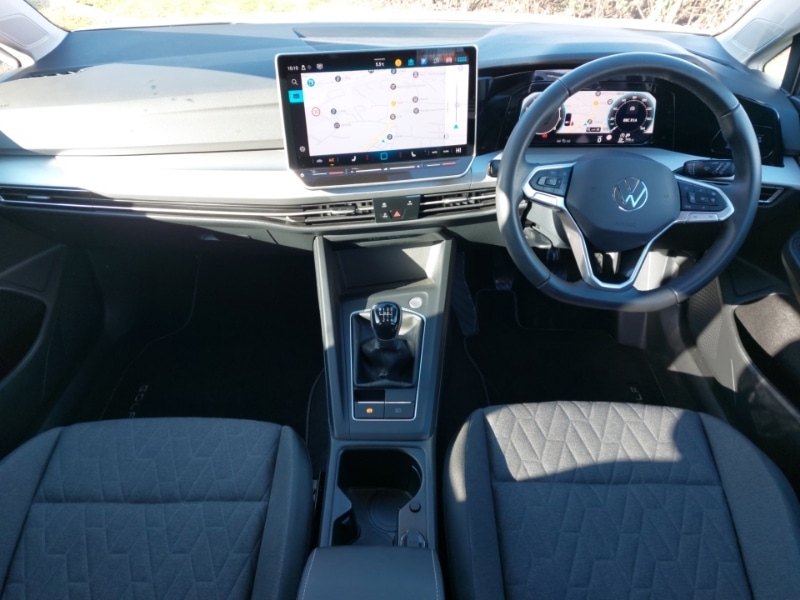 Used Volkswagen Golf 2024 for sale - 77790773: Photo 2