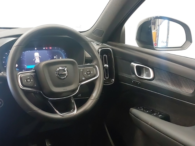 Used Volvo XC40 2024 for sale - 76160083: Photo 10
