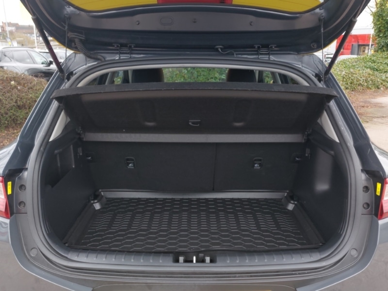 Used Kia Stonic 2023 for sale - 77912791: Photo 8