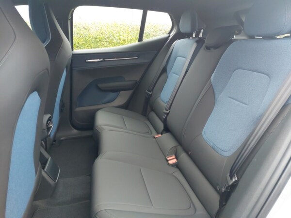 Used Volvo EX30 2025 for sale - 76265017: Photo 6
