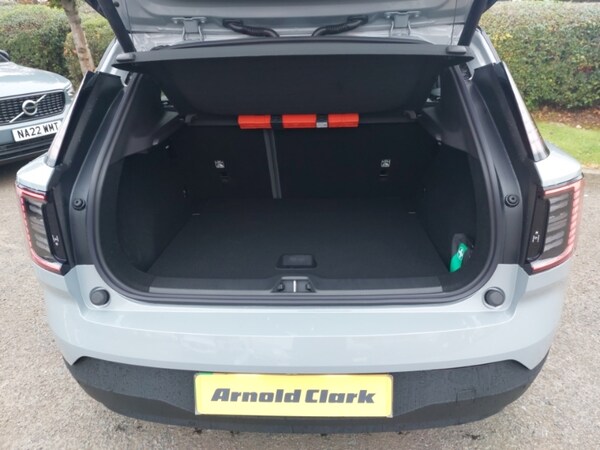 Used Volvo EX30 2025 for sale - 76265017: Photo 8