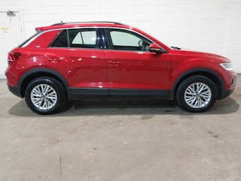Used Volkswagen T-Roc 2022 for sale - 77924249: Photo