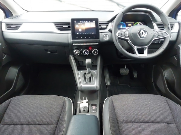 Used Renault Captur 2023 for sale - 76305917: Photo 2