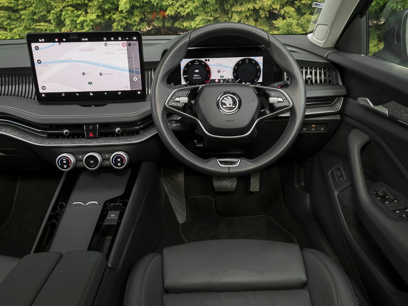 Used Skoda Superb 2024 for sale - 76347495: Photo 11