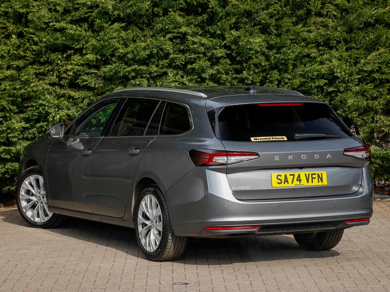 Used Skoda Superb 2024 for sale - 76347495: Photo 3