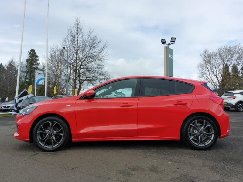 Used Ford Focus 2022 for sale - 78126681: Photo 4