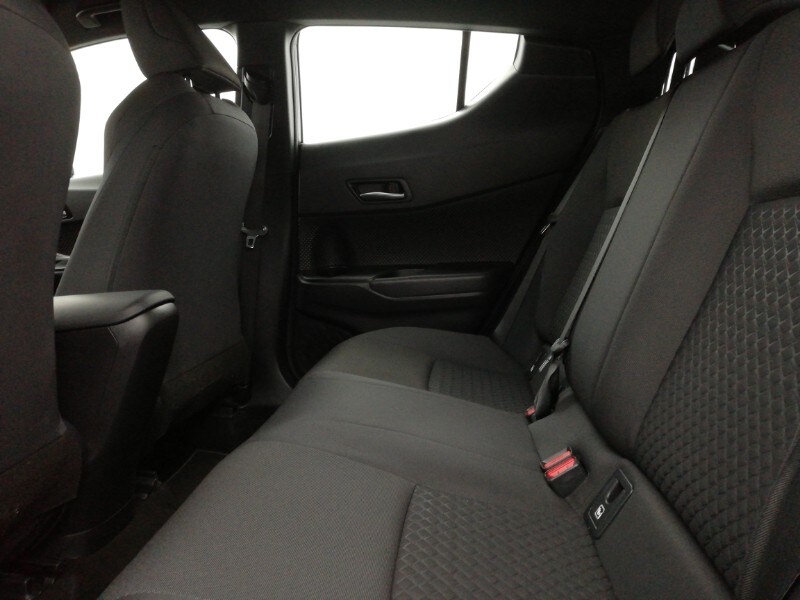 Used Toyota C-HR 2021 for sale - 77907201: Photo 6