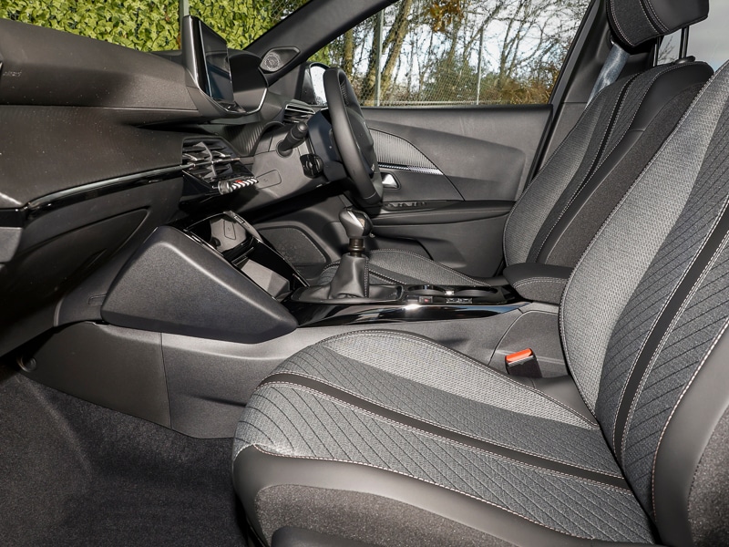 Used Peugeot 2008 2025 for sale - 77992367: Photo 2