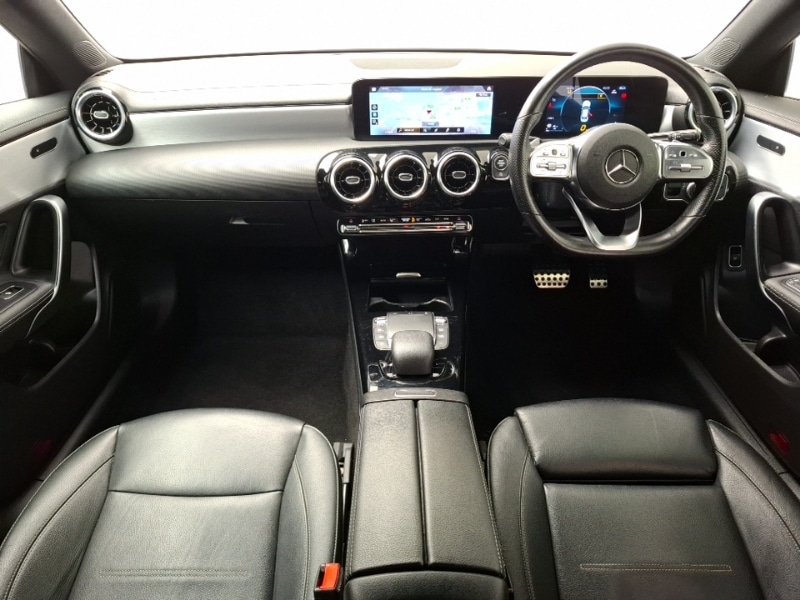 Used Mercedes-Benz CLA 2022 for sale - 76451398: Photo 2