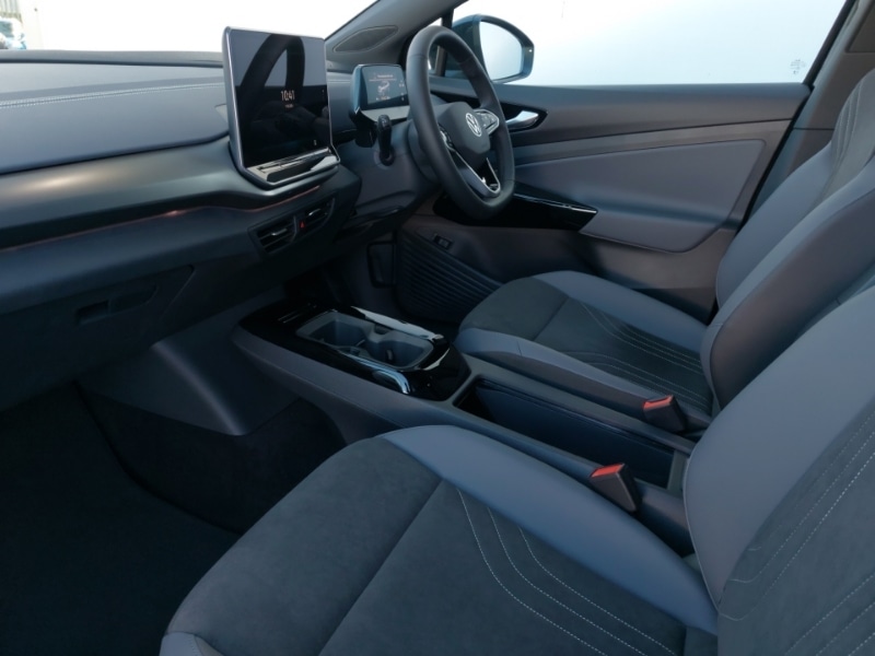 Used Volkswagen ID.4 2025 for sale - 77832969: Photo 5