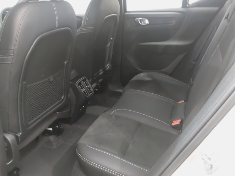 Used Volvo XC40 2024 for sale - 77119345: Photo 6
