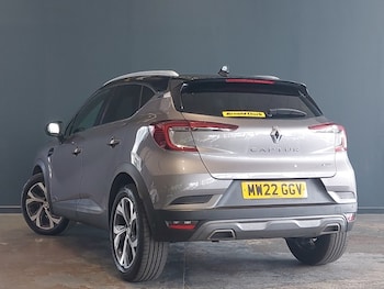 Used Renault Captur 2022 for sale - 76537448: Photo