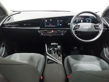 Used Kia Niro 2024 for sale - 78470799: Photo