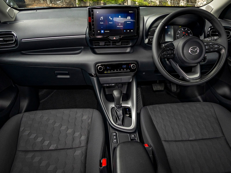 Used Mazda Mazda2 HYBRID 2025 for sale - 77606683: Photo 2