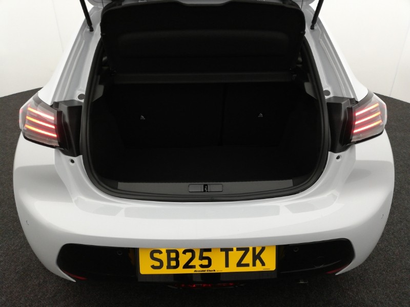 Used Peugeot 208 2025 for sale - 76483322: Photo 8