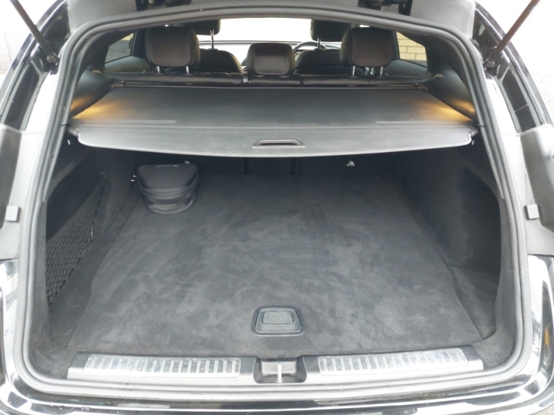 Used Mercedes-Benz EQC 2022 for sale - 76365958: Photo 8