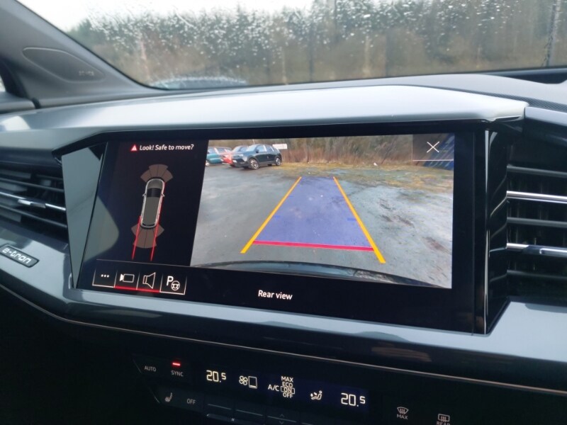 Used Audi Q4 e-tron 2022 for sale - 77312060: Photo 10