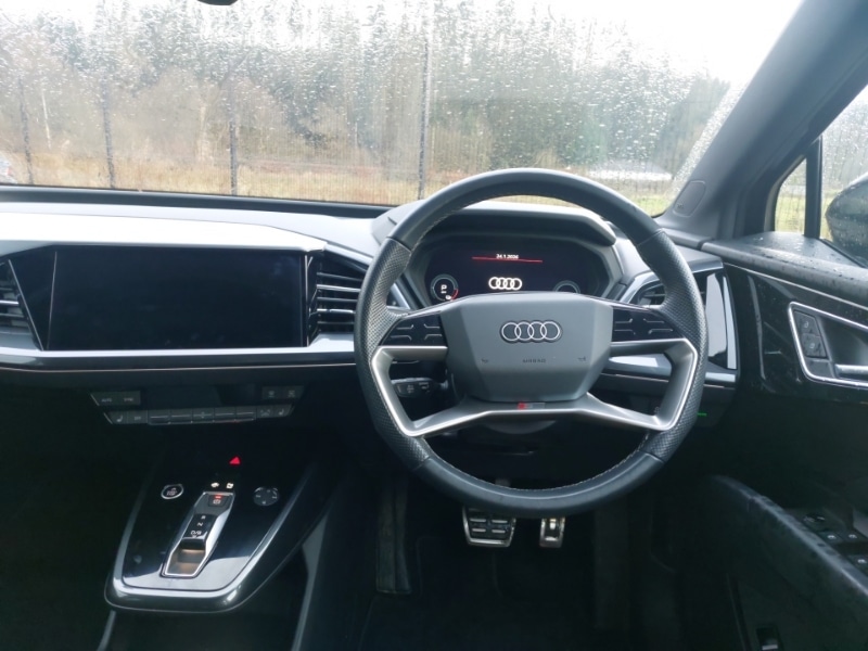 Used Audi Q4 e-tron 2022 for sale - 77312060: Photo 2