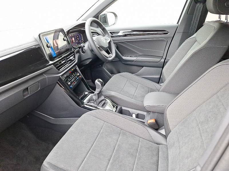 Used Volkswagen T-Roc 2025 for sale - 77652916: Photo 5