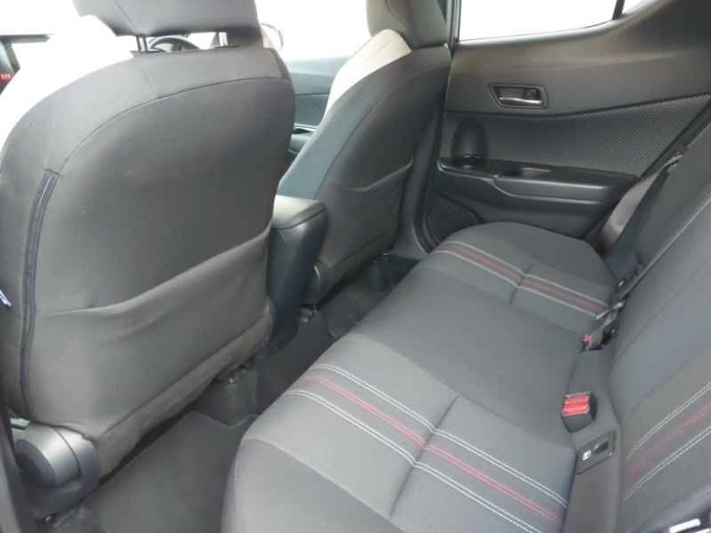 Used Toyota C-HR 2022 for sale - 77438868: Photo 6