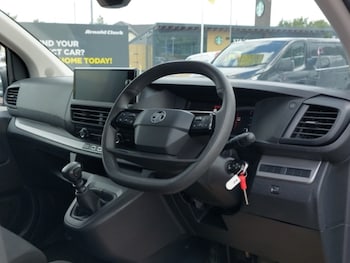 Used Vauxhall Vivaro 2024 for sale - 79242474: Photo