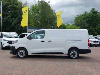 Used Vauxhall Vivaro 2024 for sale - 79242474: Photo