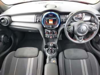 Used MINI Hatch 2019 for sale - 74928588: Photo