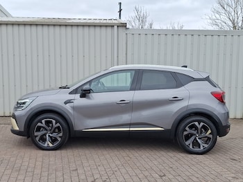 Used Renault Captur 2023 for sale - 78510016: Photo