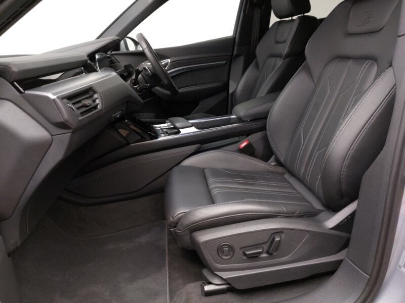 Used Audi e-tron 2022 for sale - 77284904: Photo 5