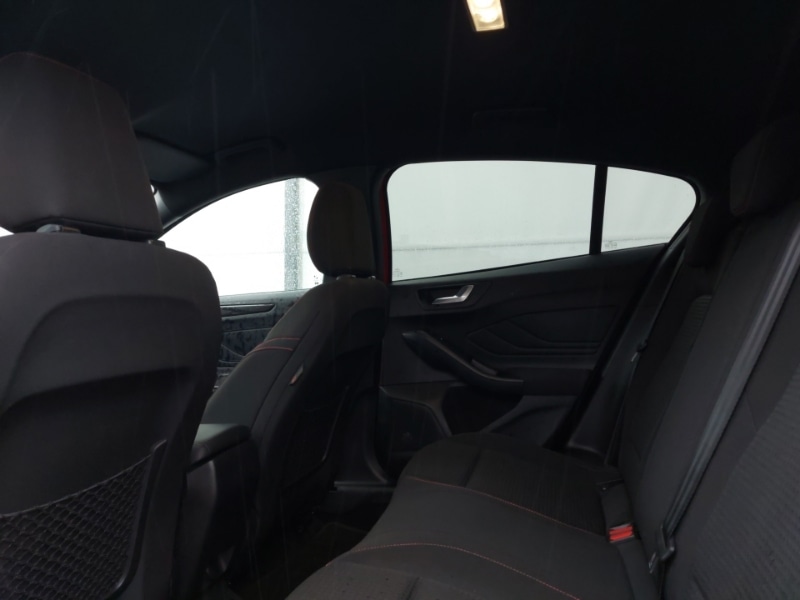 Used Ford Focus 2023 for sale - 78198520: Photo 6