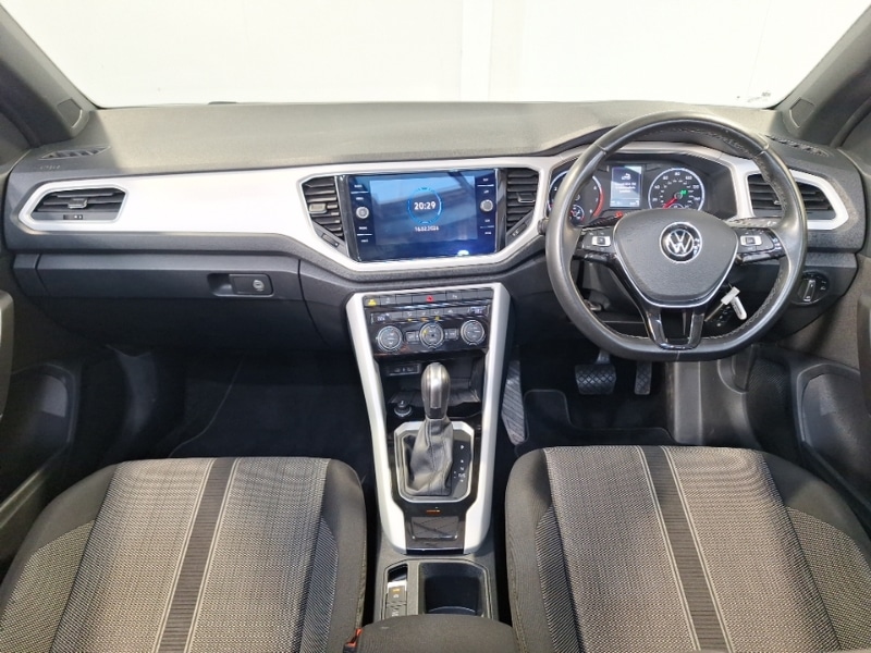 Used Volkswagen T-Roc 2021 for sale - 77664523: Photo 2