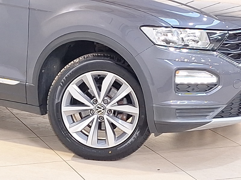 Used Volkswagen T-Roc 2021 for sale - 77664523: Photo 9