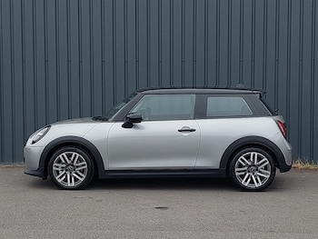 Used MINI Cooper 2025 for sale - 79332049: Photo