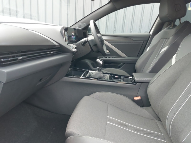 Used Vauxhall Astra 2025 for sale - 76822879: Photo 5