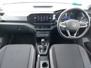 Used Volkswagen T-Cross 2024 for sale - 78698191: Photo