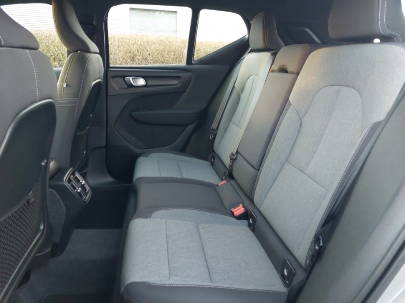 Used Volvo XC40 2023 for sale - 77130501: Photo 6