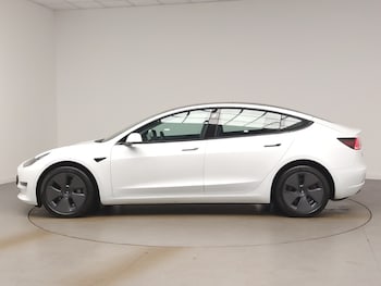 Used Tesla Model 3 2022 for sale - 76975301: Photo
