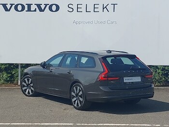 Used Volvo V90 2025 for sale - 77449238: Photo