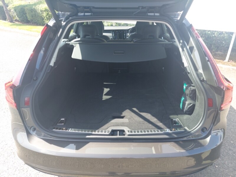 Used Volvo V90 2025 for sale - 77449238: Photo 8