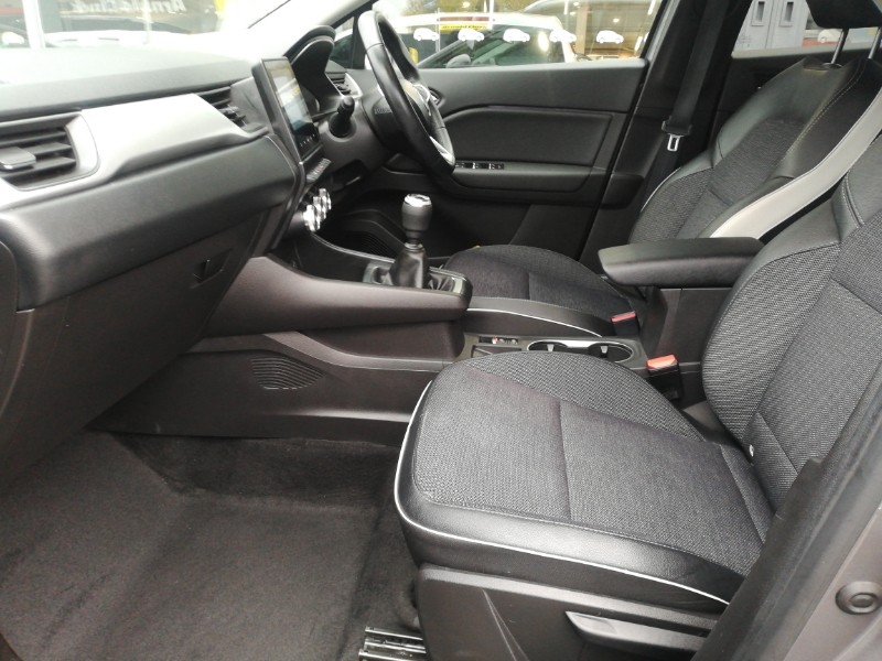 Used Renault Captur 2022 for sale - 77876574: Photo 5