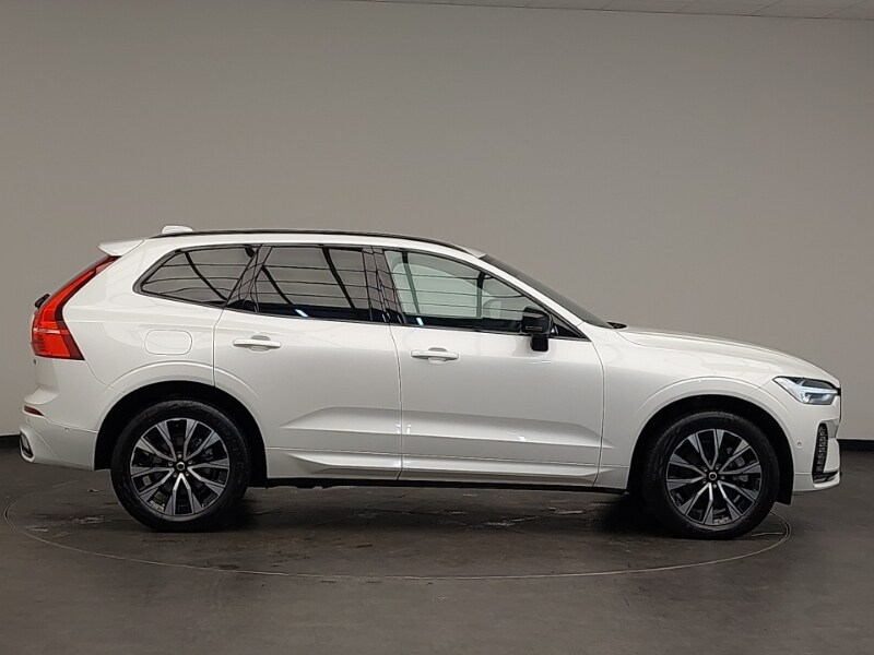 Used Volvo XC60 2024 for sale - 77955619: Photo 2