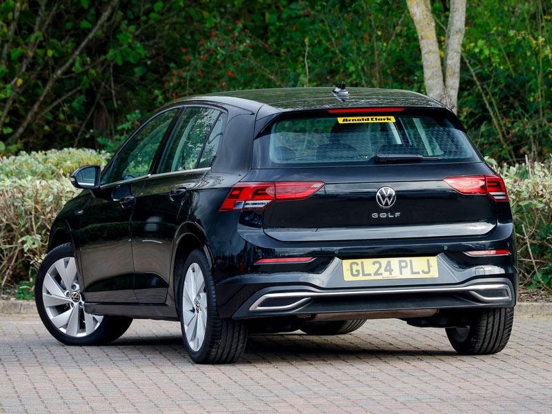 Used Volkswagen Golf 2024 for sale - 76880632: Photo 3