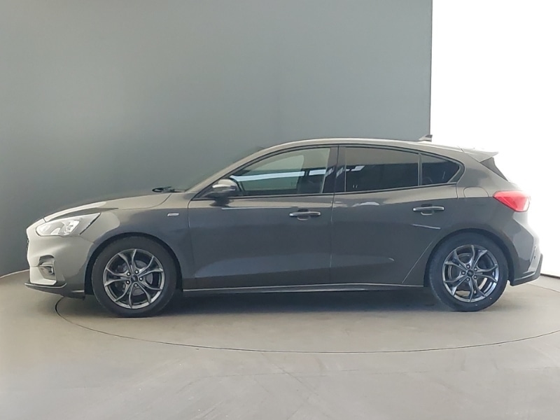 Used Ford Focus 2020 for sale - 77130303: Photo 4