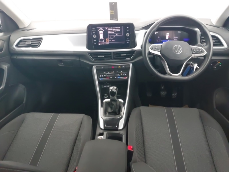 Used Volkswagen T-Roc 2024 for sale - 76492679: Photo 2